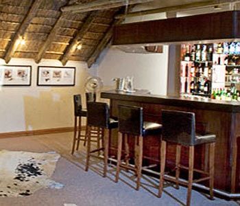 Отель Safari Club Sa Кемптон-Парк Экстерьер фото